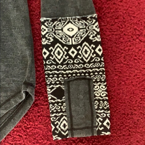 Hem & Thread Long Sleeve Detail Shirt - Picture 3 of 5